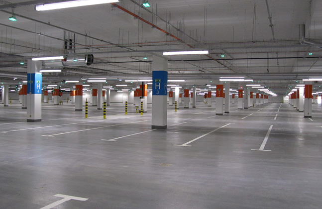Poland’s Biggest Shopping Centre Installs Deckshield Car Park Decking3