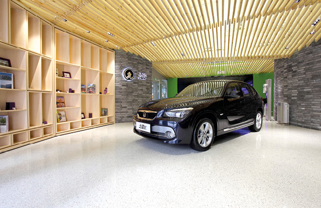 Supporting Brand Identity in Luxury Car Showrooms
